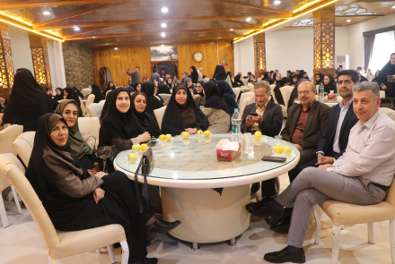دورهمی خانواده بزرگ شبکه بهداشت و درمان لنجان