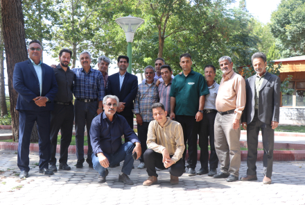 دورهمی خانواده بزرگ شبکه بهداشت و درمان لنجان