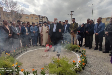 آیین کلنگ زنی چهار پروزه عمرانی ، بهداشتی -درمانی در شهرستان لنجان